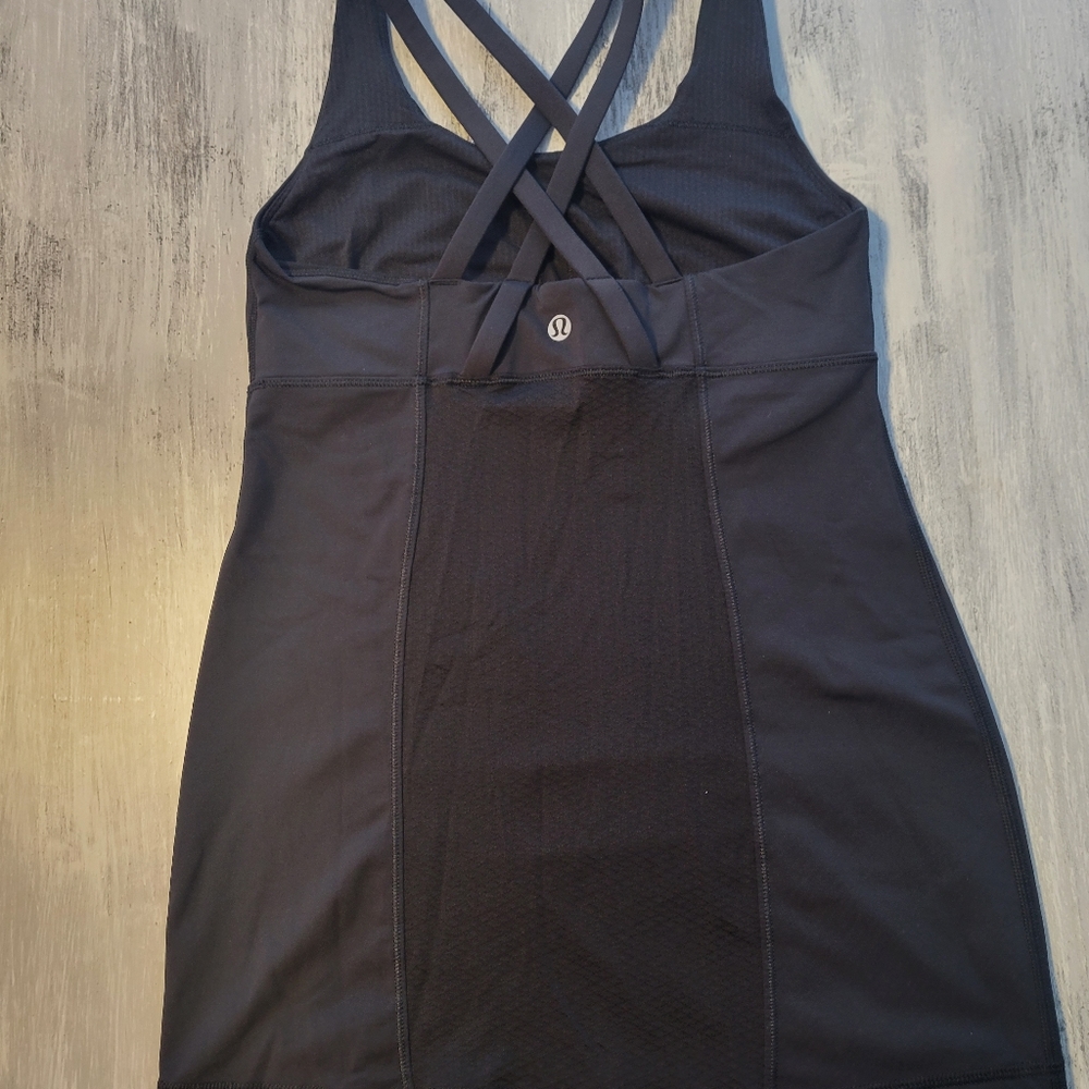 Lululemon Energy Tank - Picture 3 of 3